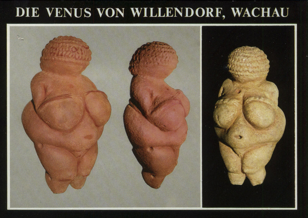A willendorfi Vénusz egy képeslapon