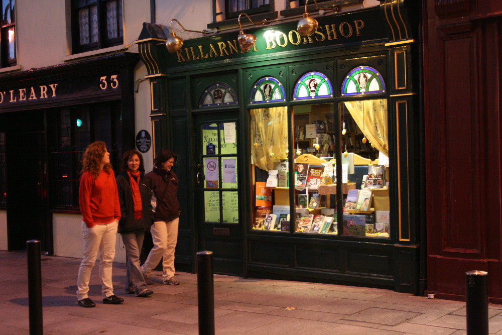 Könyvesbolt Killarneyben - Fotó: Barna Béla